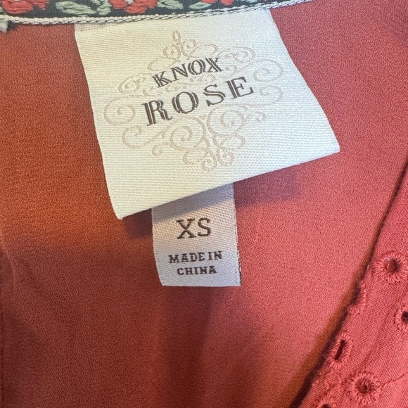 Knox Rose Burnt Orange Eyelet Flutter Sleeve V-Neck Dress Size XS - Picture 15 of 17